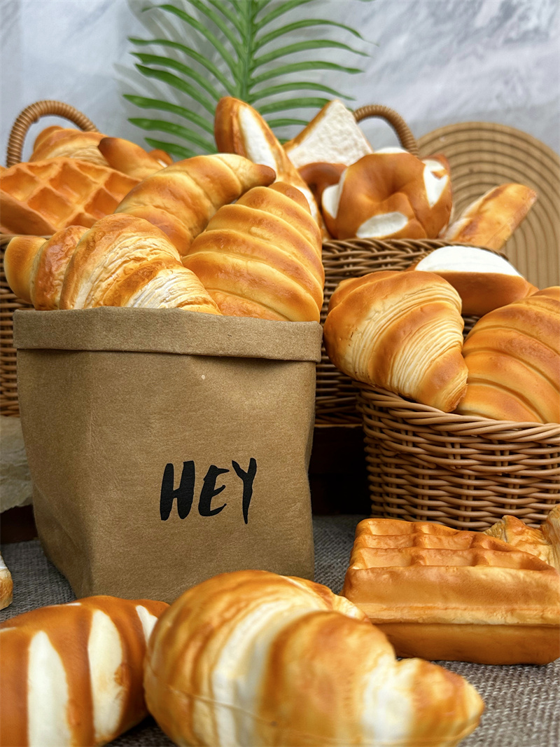 Soft Mini Baguette Model Reali - Party Games Graduation ulasan dan harga