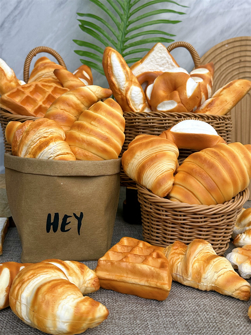 Soft Mini Baguette Model Reali - Party Games Graduation ulasan dan harga