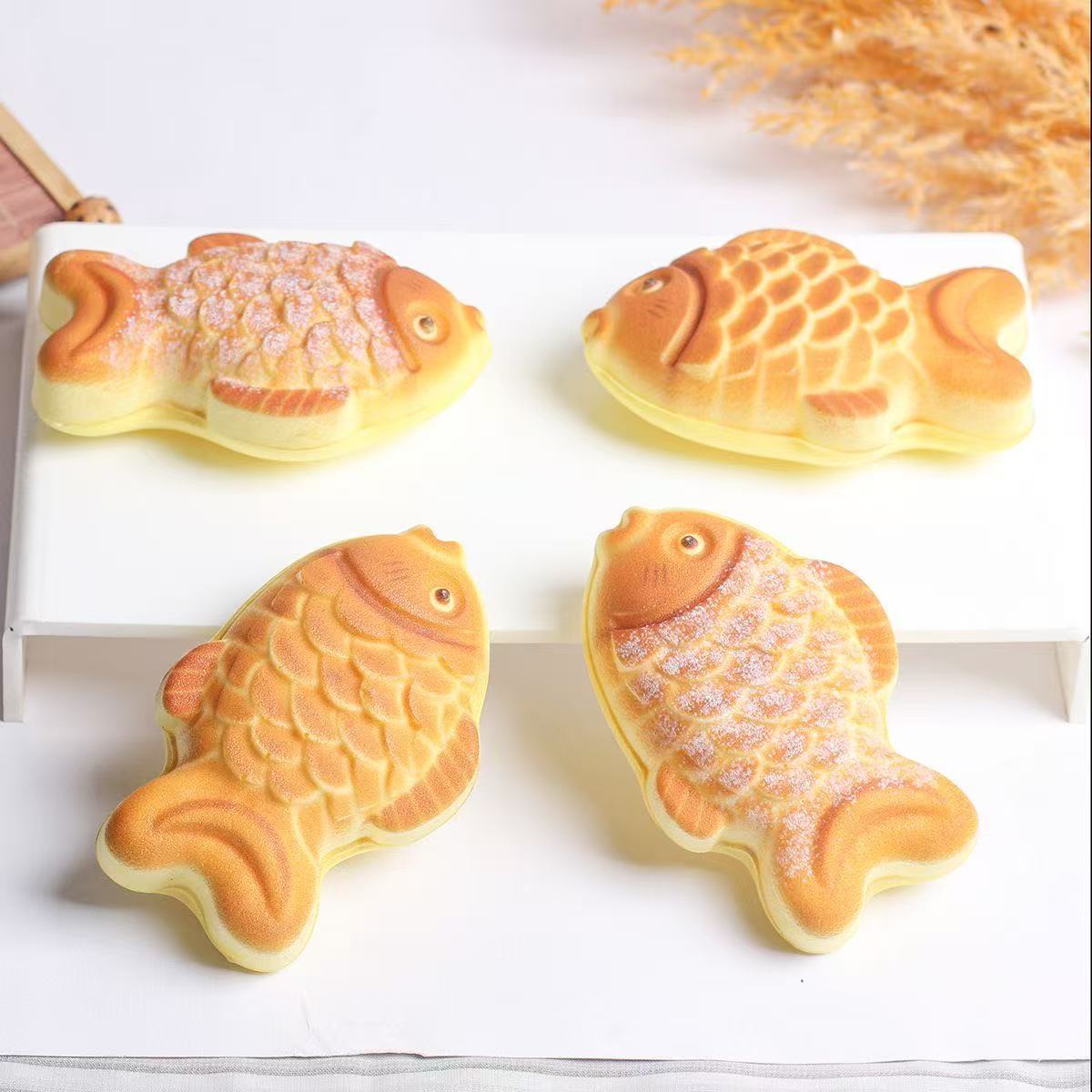 1PCS high-quality new squeeze  - Party Games Graduation ulasan dan harga
